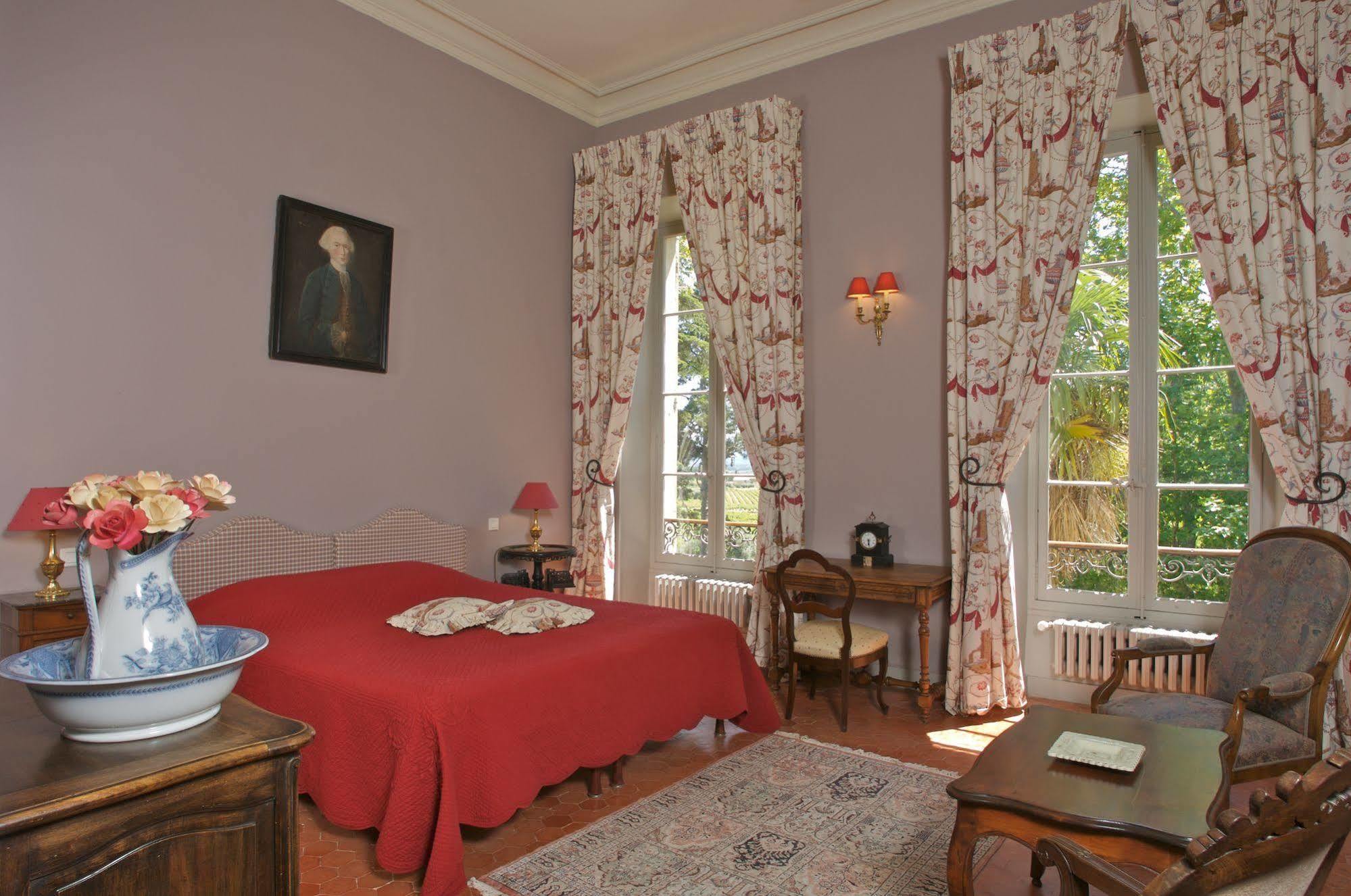 Hotel Chateau Juvenal Saint-Hippolyte-le-Graveyron Exterior foto